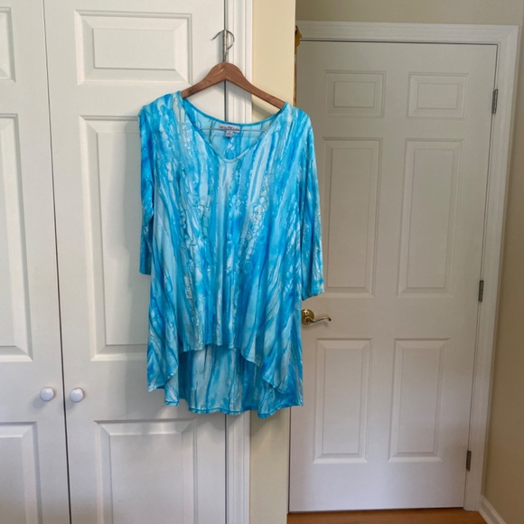 WindiRiver, Small, Aqua and White, Tunic stretch high low, Slits on sleeves - Picture 7 of 8